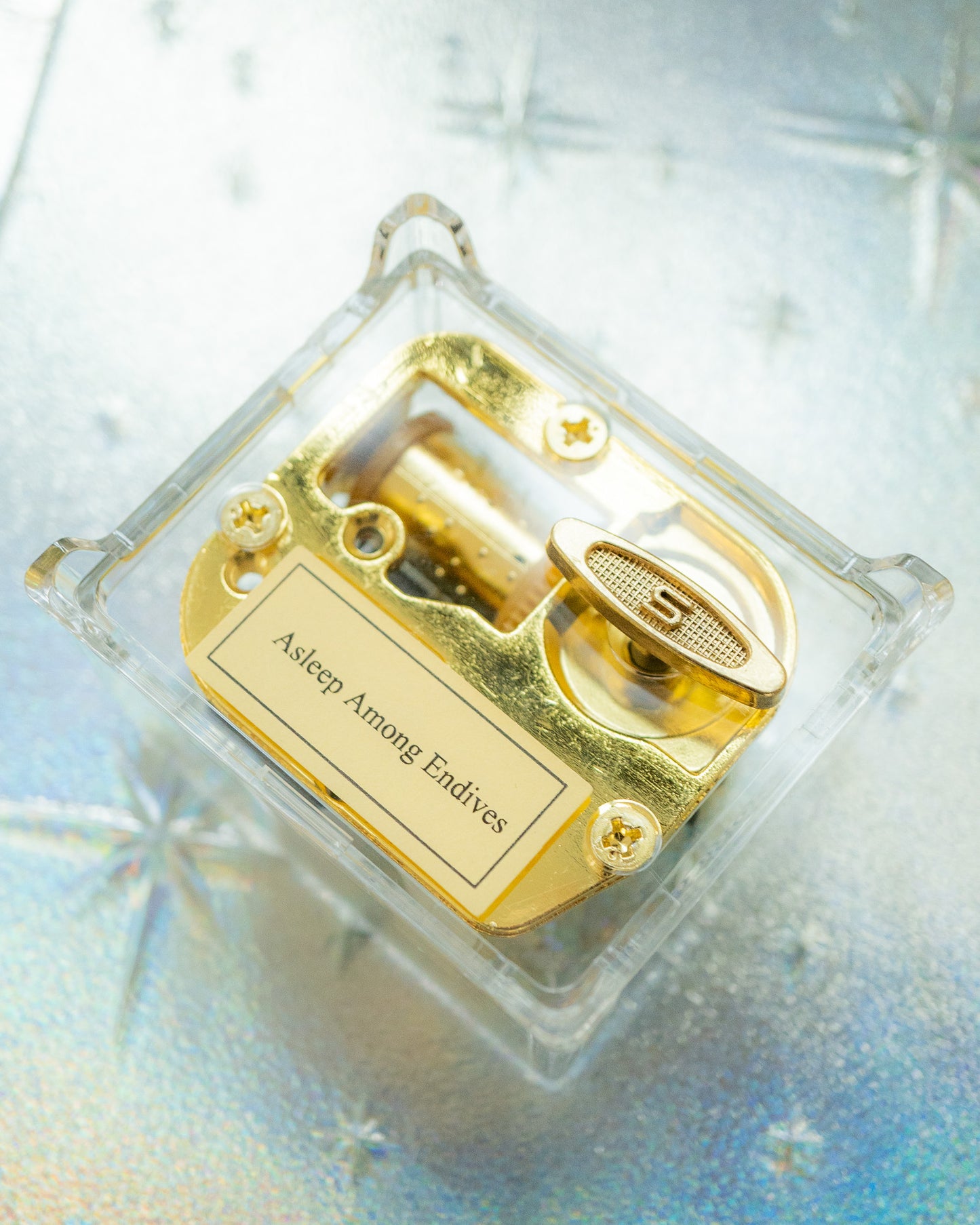 'Asleep Among Endives' Music Box